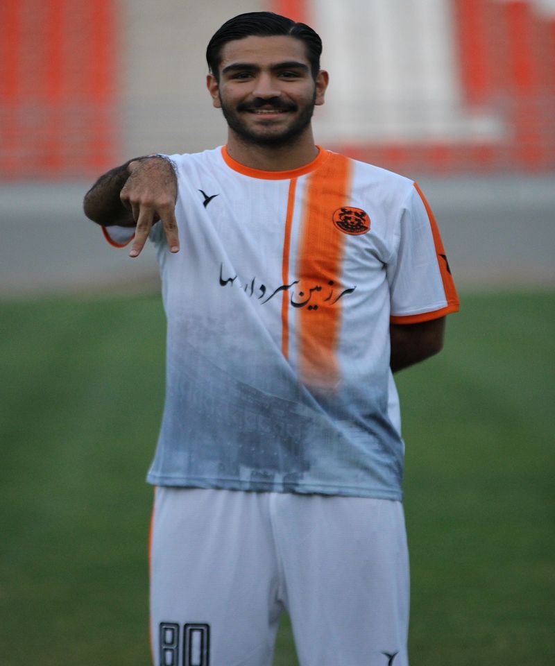 بردیا حسینخانی